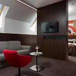 Готель Bankhotel 5*