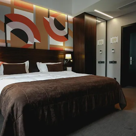 Bankhotel Szálloda 5*