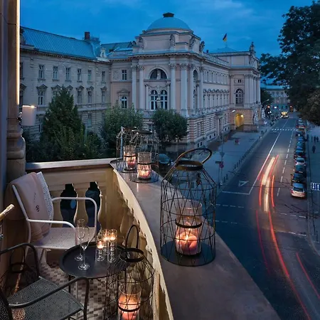 Bankhotel Lviv
