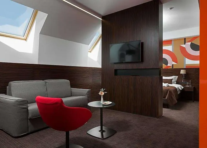 Отель Bankhotel 5*