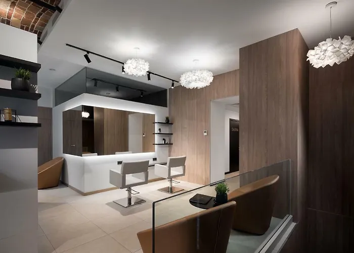 Bankhotel 5* リヴィウ