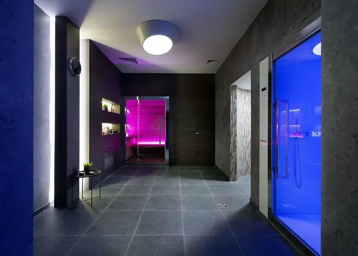 Bankhotel 5* リヴィウ