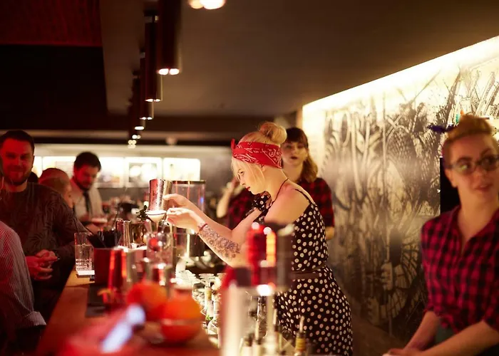 Отель Bankhotel 5*