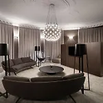 酒店 Bankhotel 利沃夫